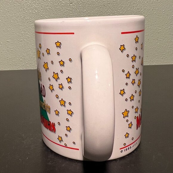 Vintage International Multilingual "Merry Christmas" Holiday Tree Ceramic mug - Picture 4 of 9